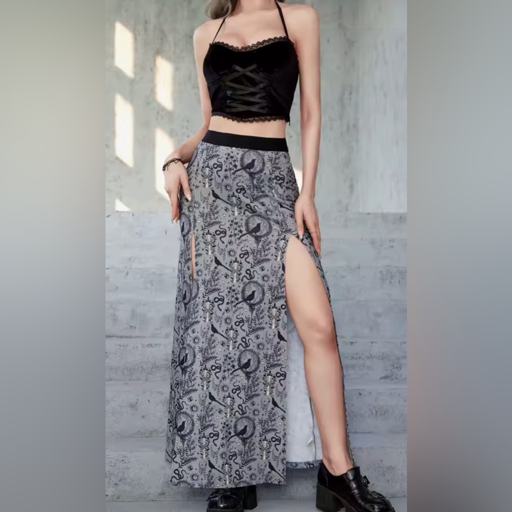 Maxi Skirt with Gothic Symbols Gray & Black Size L - Picture 6 of 15